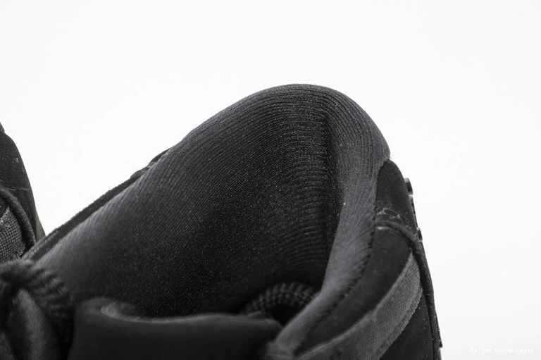 Jordan 378037-005 Air Retro Gown and 11 Cap 1118